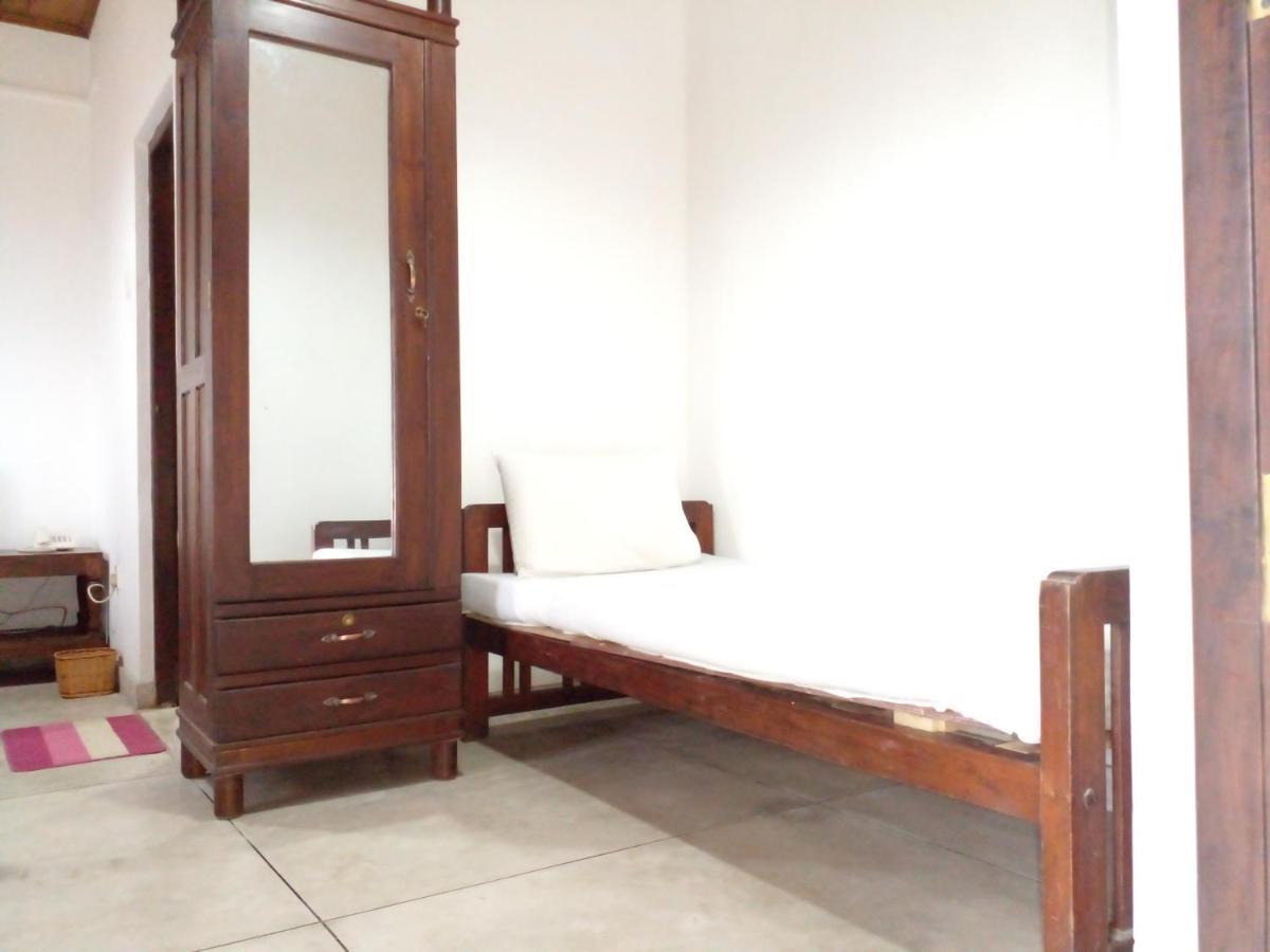 Muduna Walawwa Resort Kandy Kültér fotó