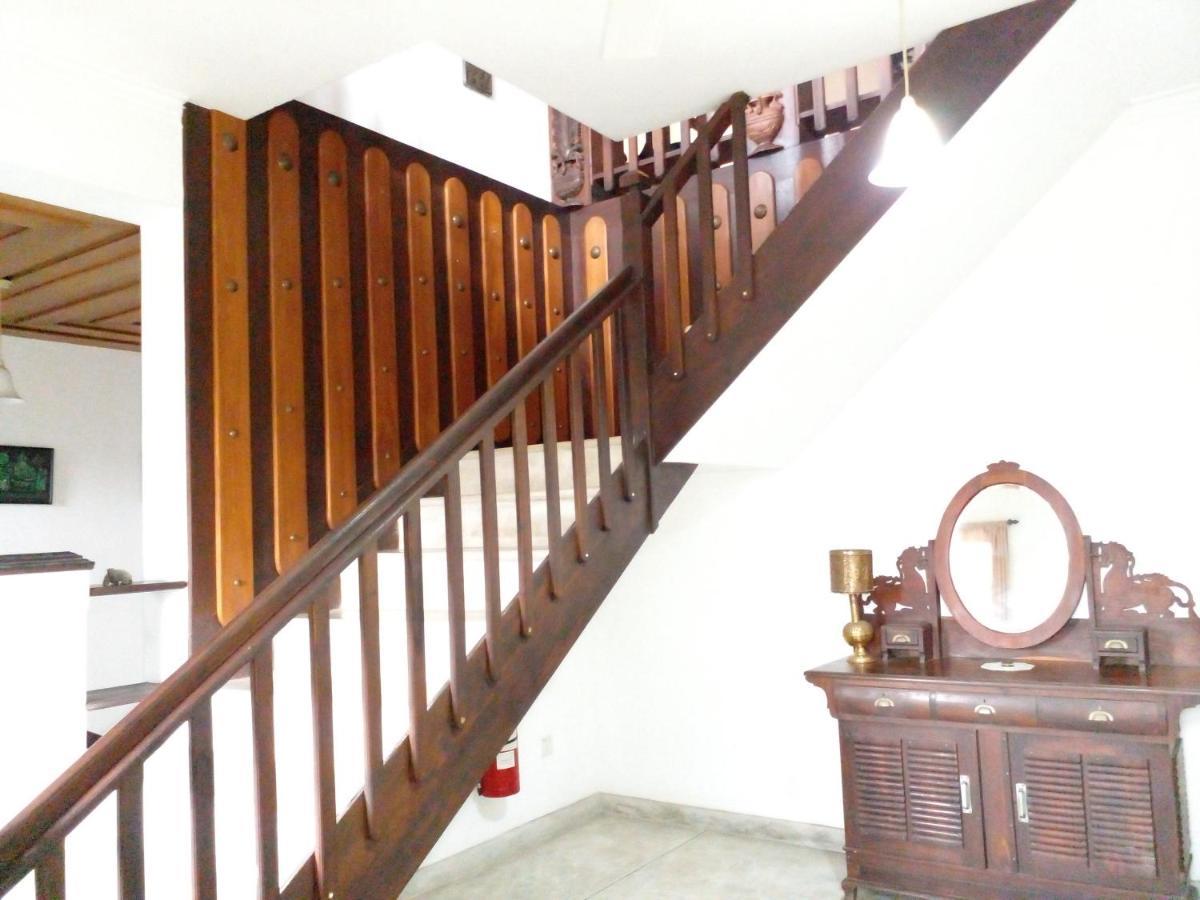 Muduna Walawwa Resort Kandy Kültér fotó