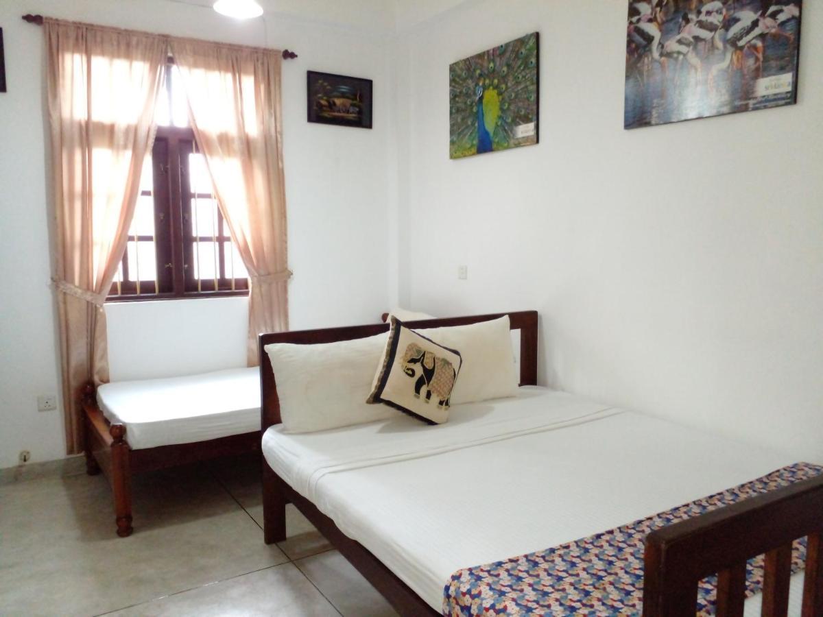 Muduna Walawwa Resort Kandy Kültér fotó