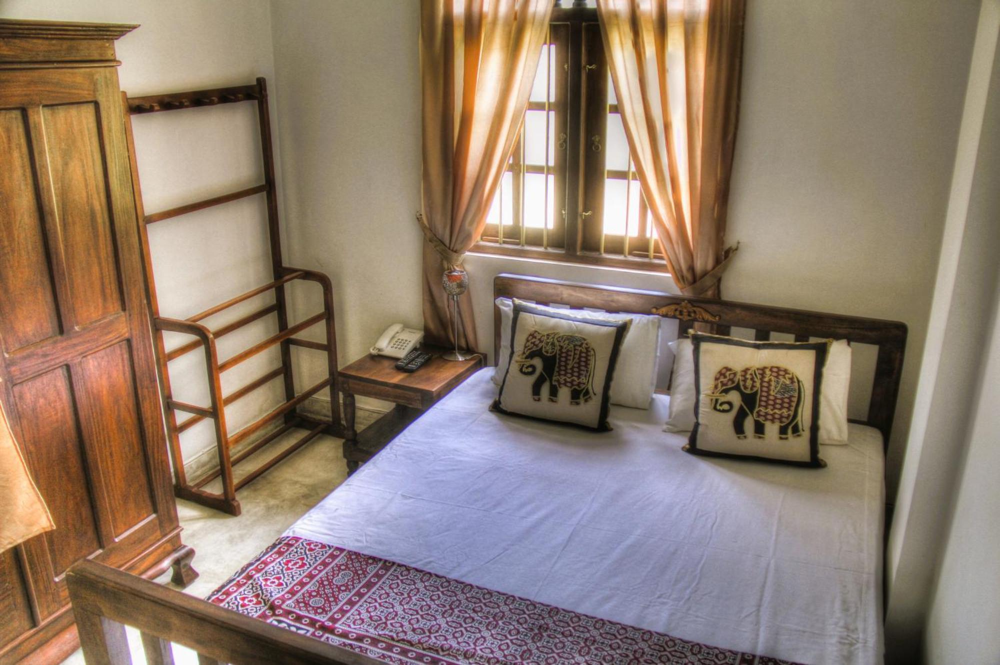 Muduna Walawwa Resort Kandy Kültér fotó